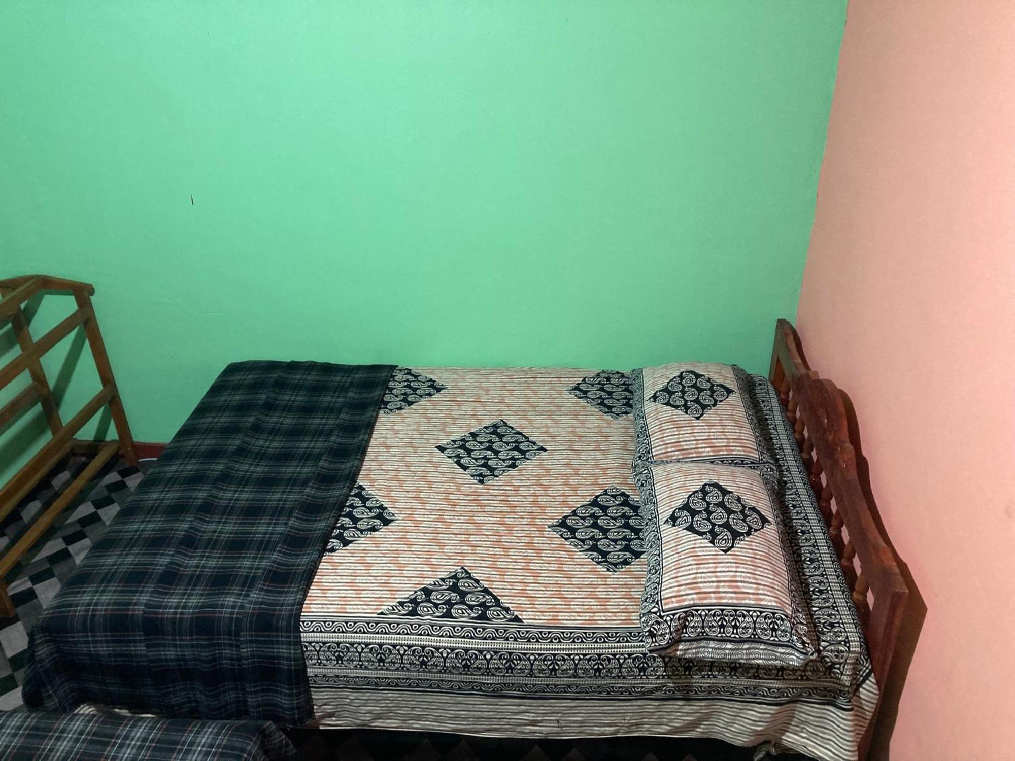 شقة Guest In نوفارا إيلِيا